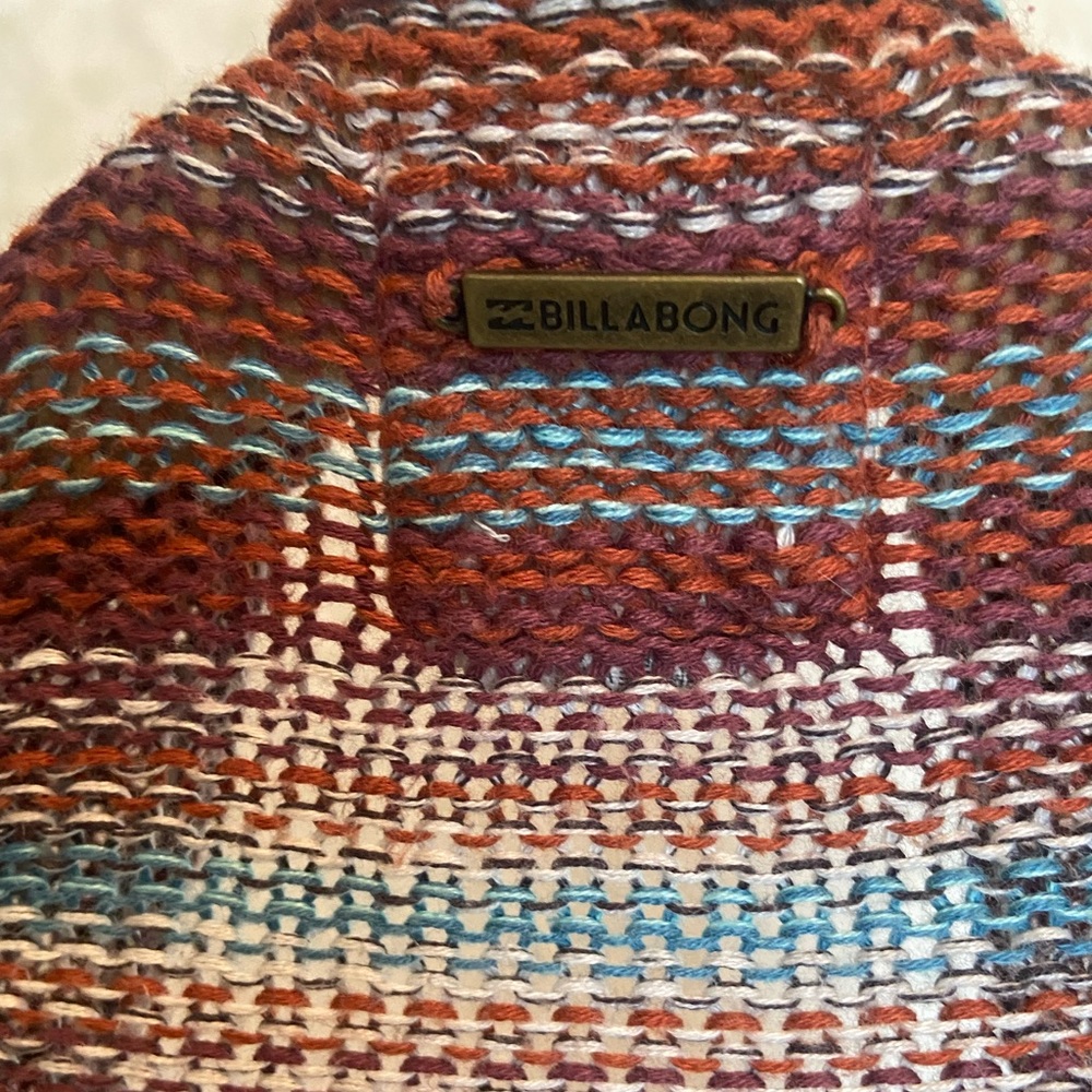 Billabong cardigan